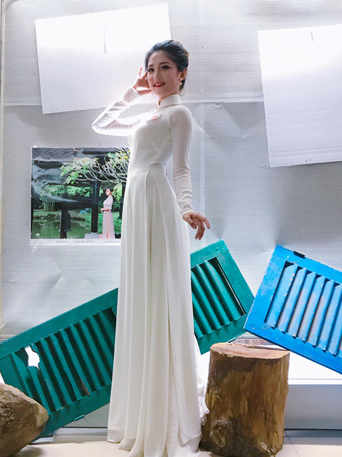 Ngắm vẻ đẹp của quán quân Duyên dáng áo dài TP.HCM 2018 Ngắm vẻ đẹp của quán quân Duyên dáng áo dài TP.HCM 2018
